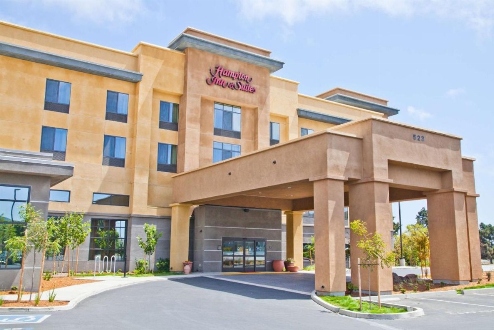 Hampton Inn By Hilton And Suites Salinas Image 13